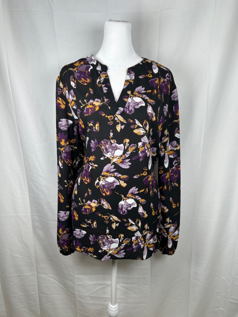 Evan Picone Black Label Floral Blouse Women’s Large Black Purple V-Neck
